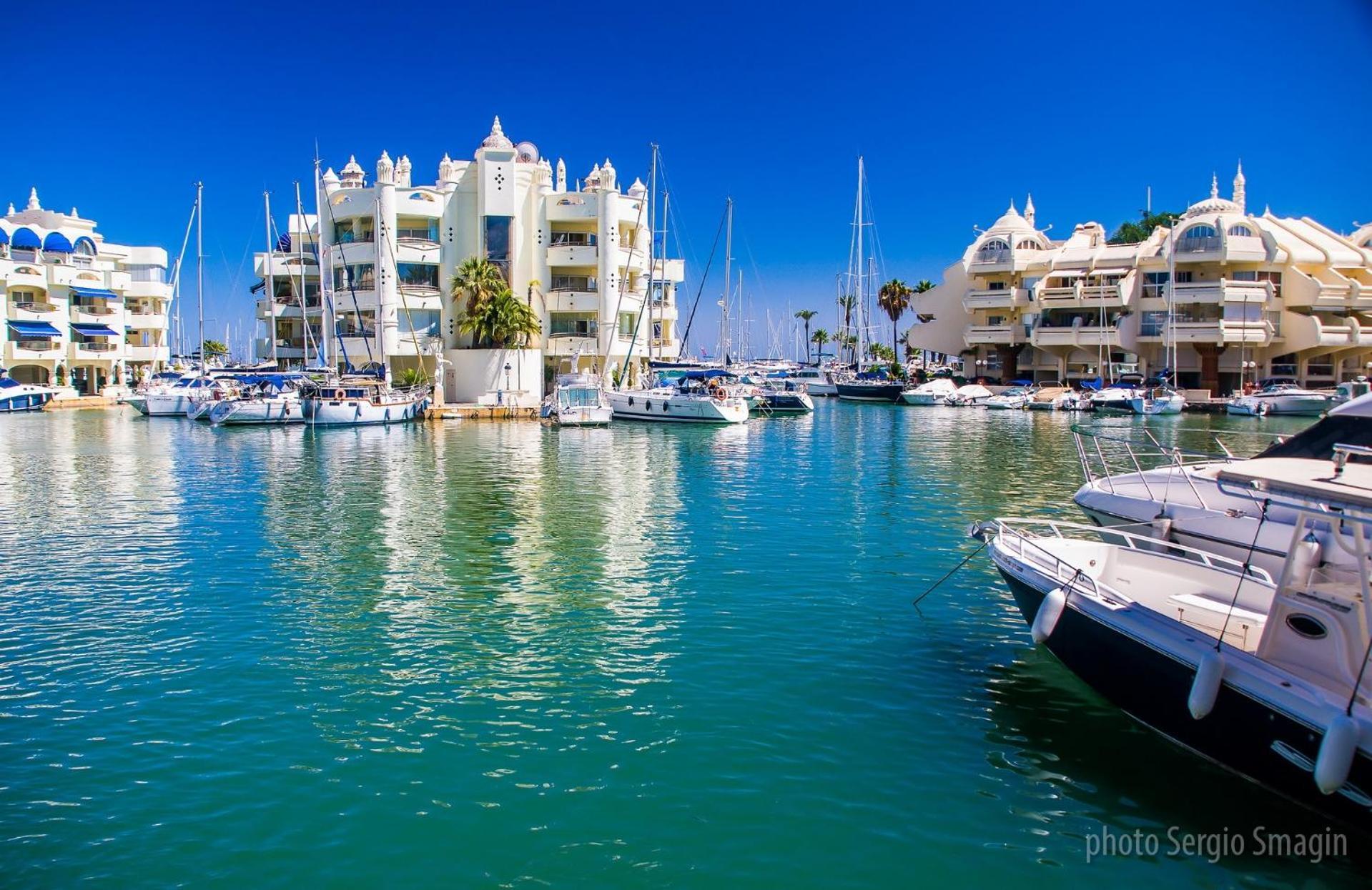 706 Minerva Apartamentos - Vista Al Mar Y La Piscina - Piscina Y Playa Benalmádena Exteriör bild
